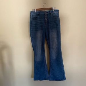 BanJara Women’s Button fly high rise flared jeans Size11/29 Very Stretchy